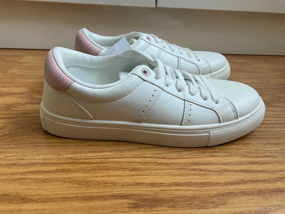 Kubota białe sneakersy 38