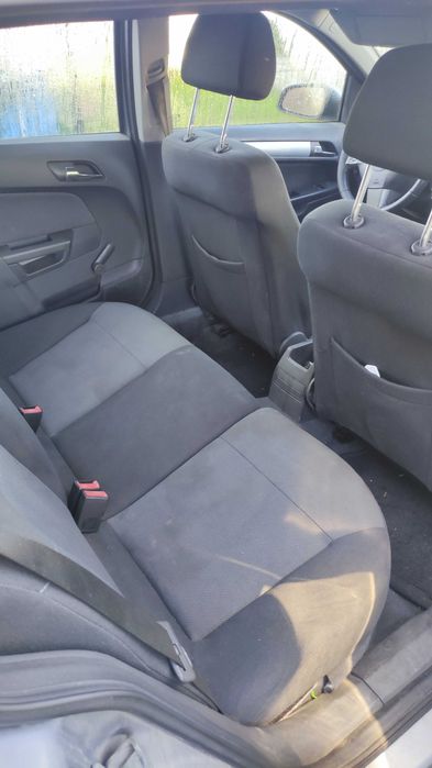 Opel Astra H kombi 1.6 benzyna/ gaz sprzedam.