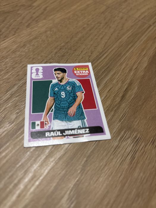 Extra sticker raul jiménez