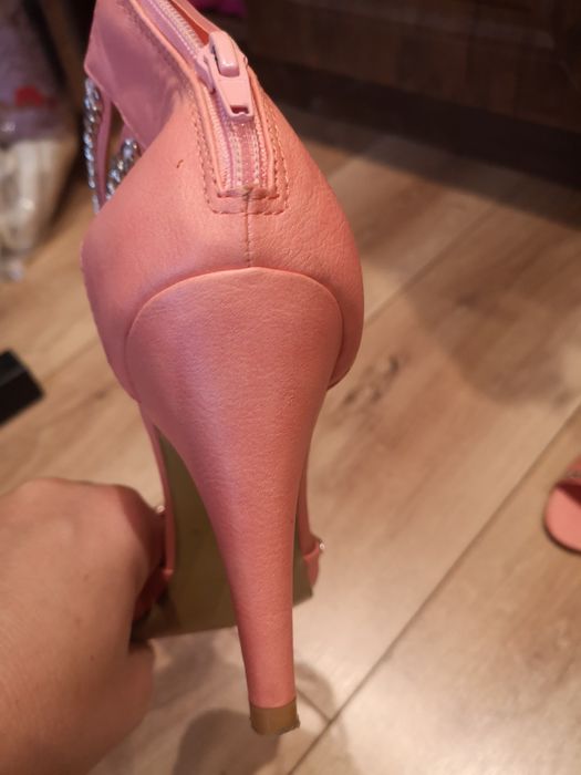 Piękna sukienka roz. 38 plus buty