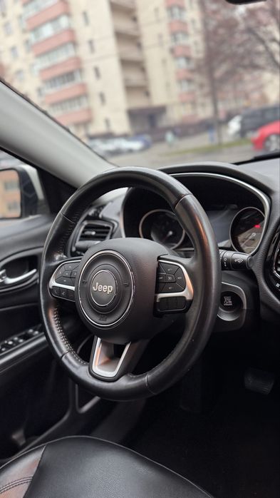 Jeep Compass Latitude Plus 2018