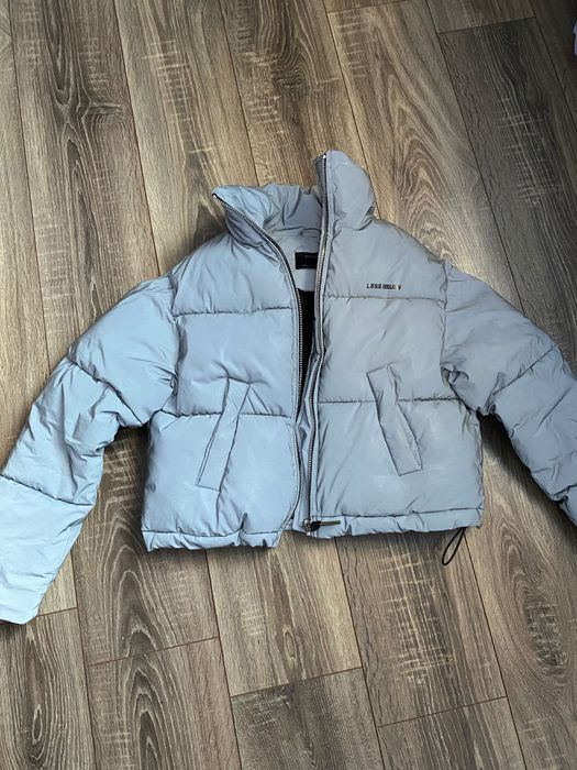 Зимова курточка укорочена Bershka