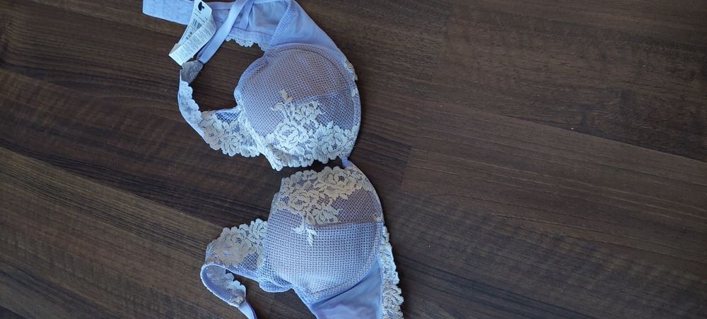 Biustonosz intimissimi