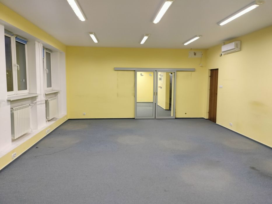 Pomieszczenie usługowo - biurowe