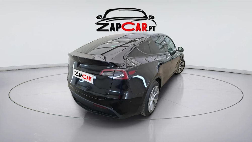 Tesla Model Y RWD foto 5