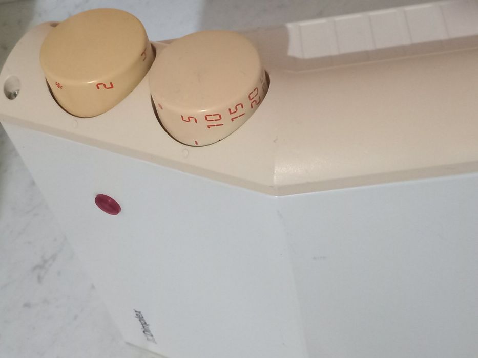 Тепло-вентилятор настінний обігрівач