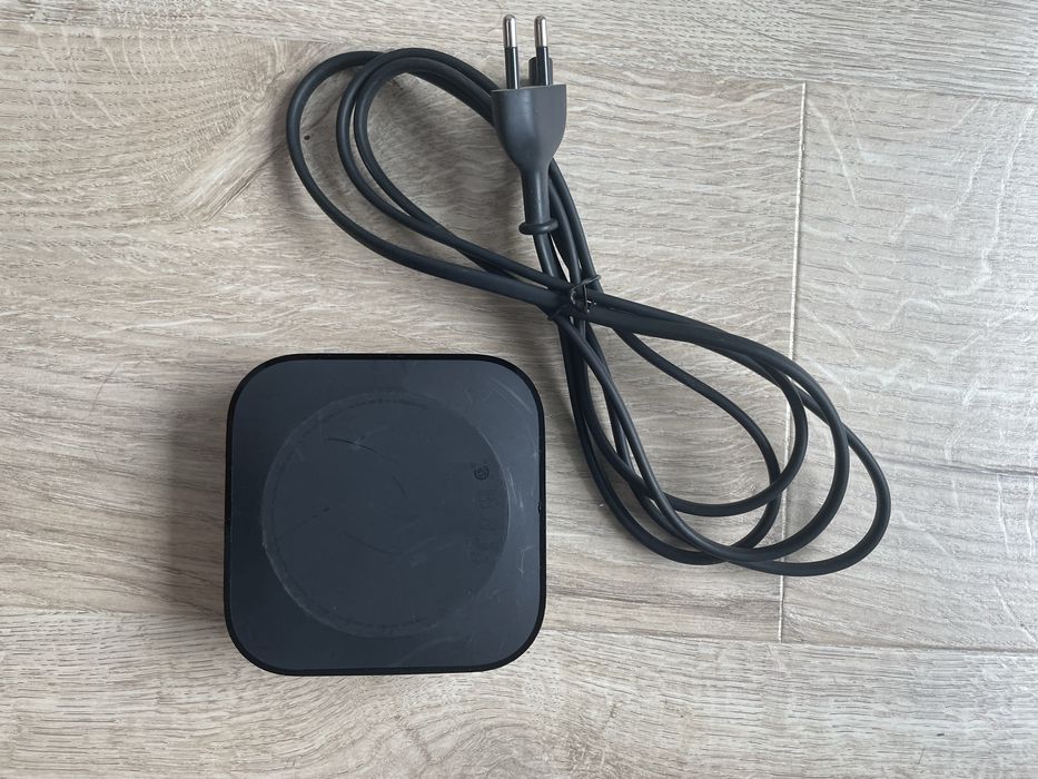 Apple TV 4K (3. generacji) A2737 uszkodzony