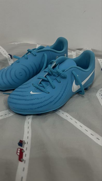 chuteira Nike Phantom GX II Futebol na cor azul
