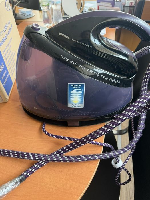 Парогенератор Philips PerfectCare Aqua Silence GC8650/80 — швидке і легке прасування!