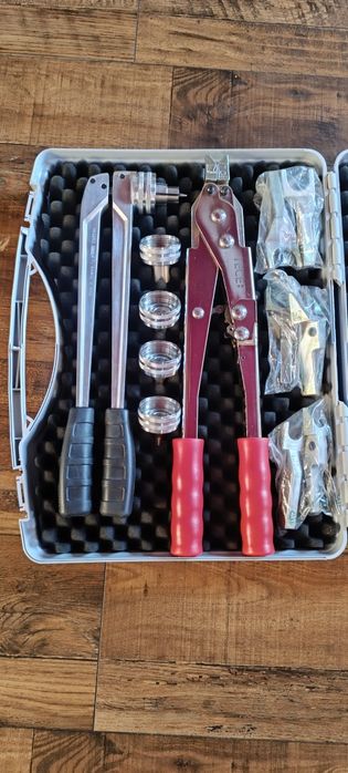 Пресс для обжимки труб ТЕСЕ