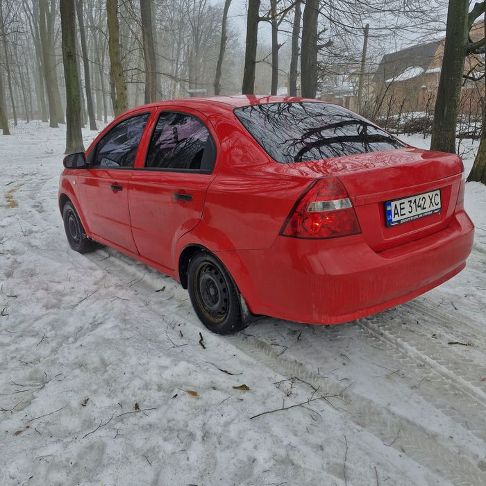 Продам шевроле авео в на ходу все ок з документами люби