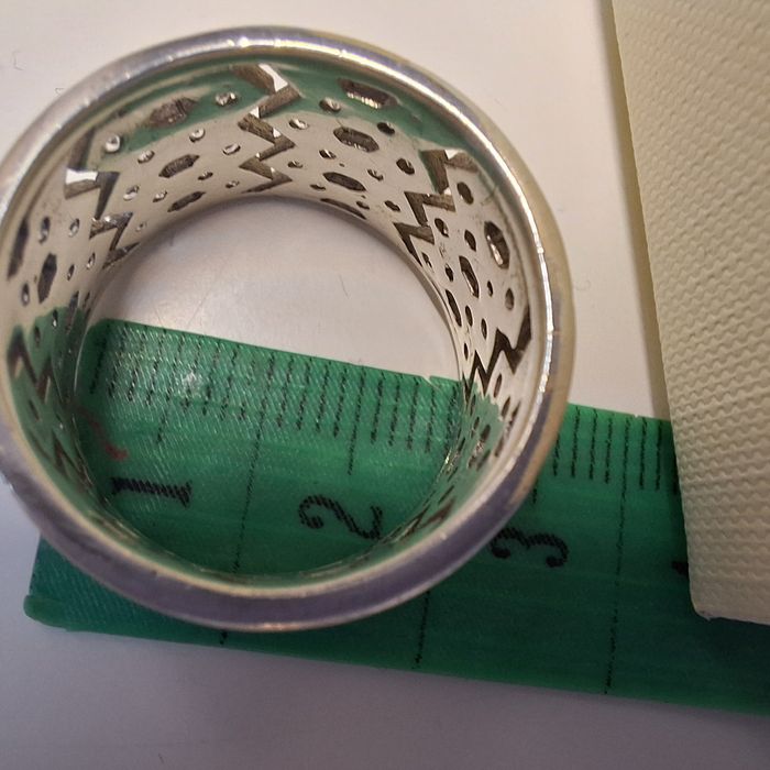 Pierścień szeroki Apart