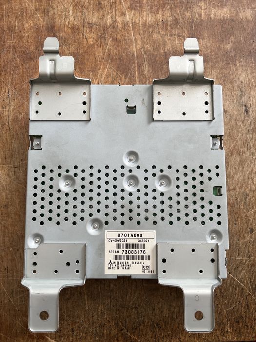 Підсилювач 8701A089 Mitsubishi. Не підтоплений