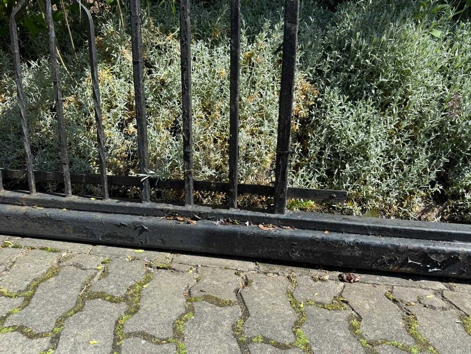 Brama wjazdowa przesuwna – 370cm światło, 520 cm długości