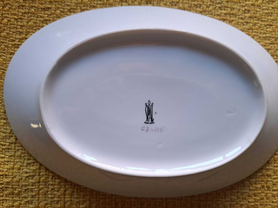 Serviço de jantar com 72 peças, porcelana