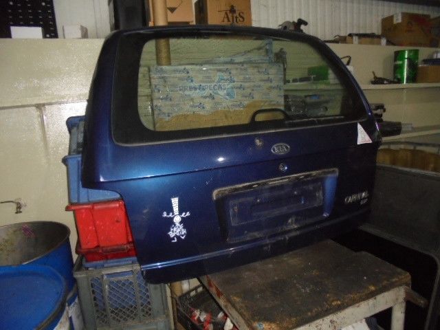 Porta / tampa da mala KIA Carnival II (GQ)