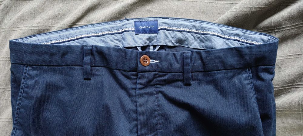 Gant Spodnie Chinosy. W34 L32.