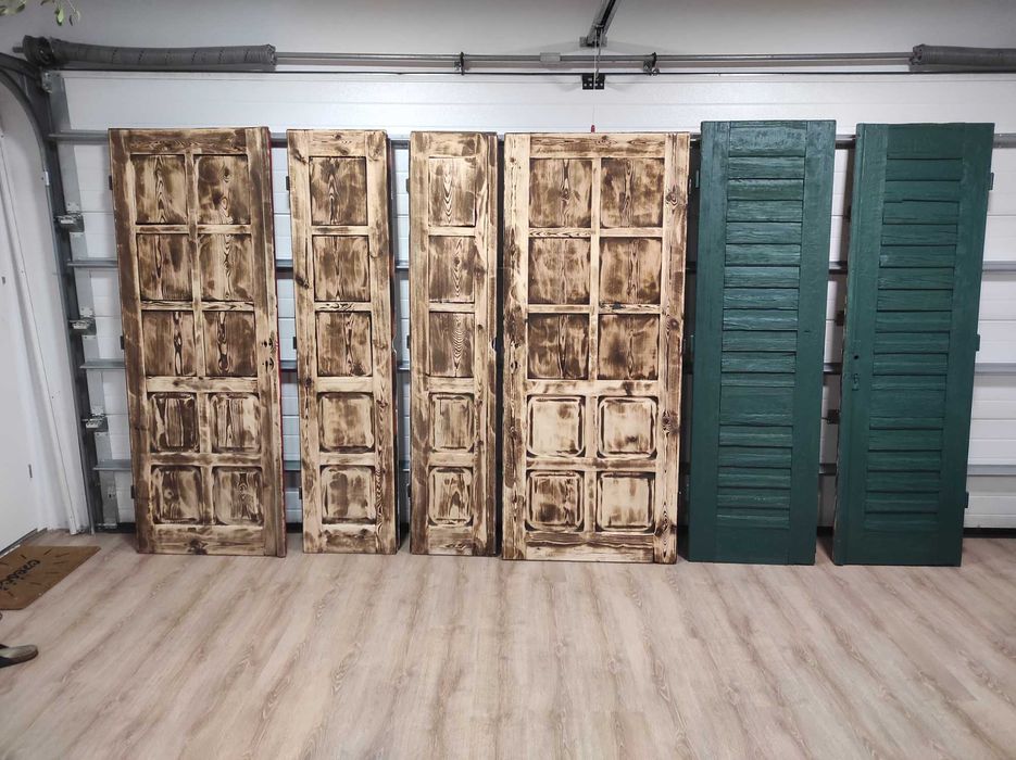 drzwi stare drewniane PRL do sesji fotograficznej sesja foto