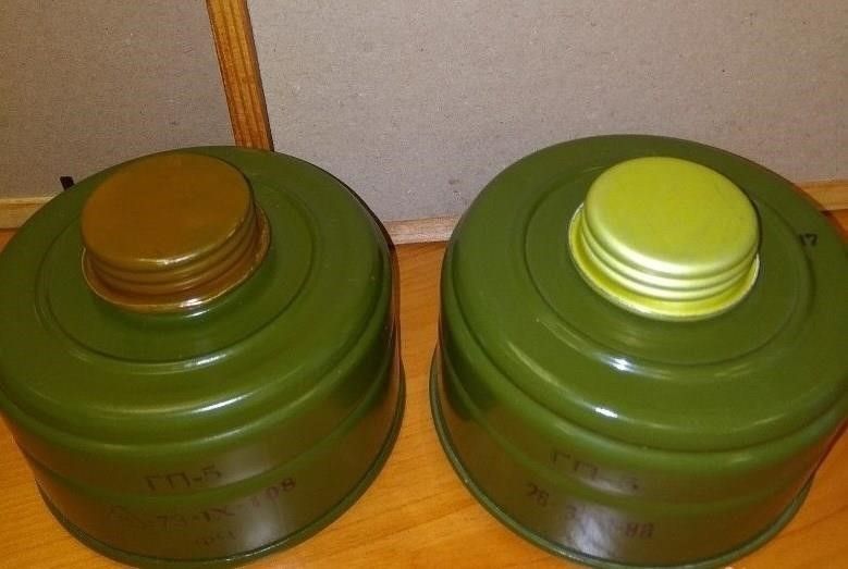 Фильтры к противогазу (не использовался) под гражданский противогаз