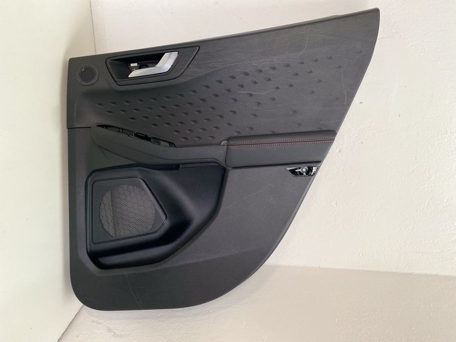 Ford Kuga MK3 boczek tapicerka drzwi prawy tył