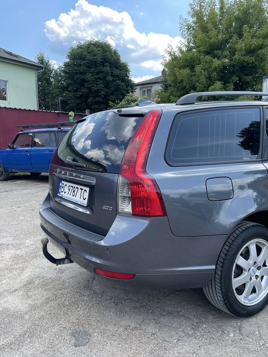 Продам Вольво В50 2.0 дизель Volvo v50 2.0 diesel