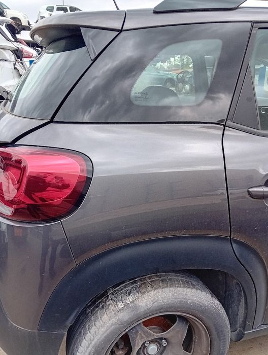 Painel trás direito CITROËN C3 Aircross II (2R_, 2C_)