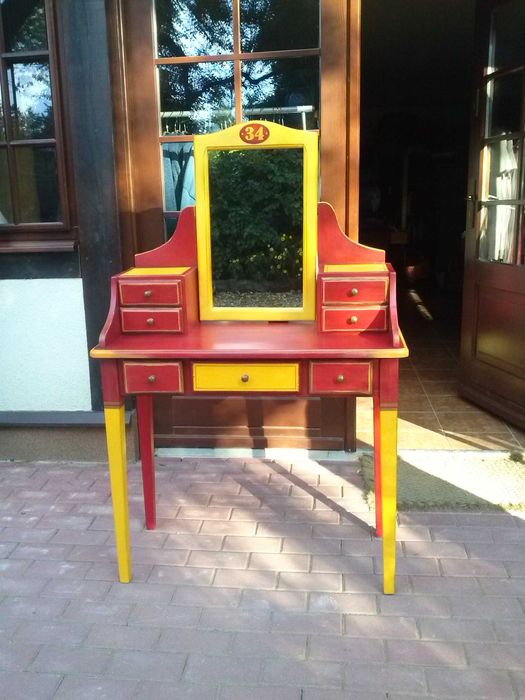 Unikatowa Toaletka z litego drewna