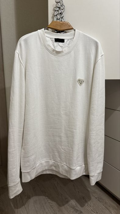 Свитшот белый Prada