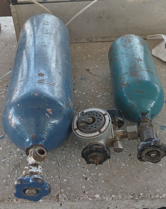 Продам кислородные баллоны