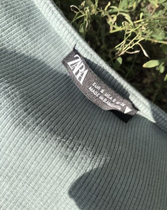 Сукня від Zara в рубчик