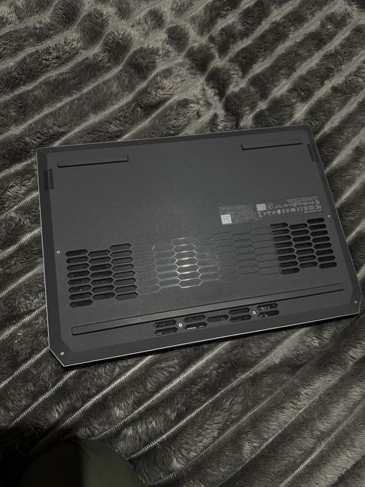Ігровий, ноутбук 1 ТБ SSD Lenovo LOQ 15IAX9 (83GS0034RA), геймерський  Lenovo LOQ стан ідеальний