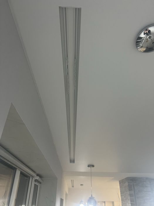 Натяжні стелі (натяжные потолки)