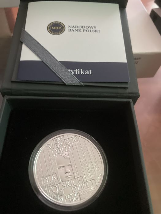 10 zł Niemiecki obóz dla polskich dzieci w Łodzi