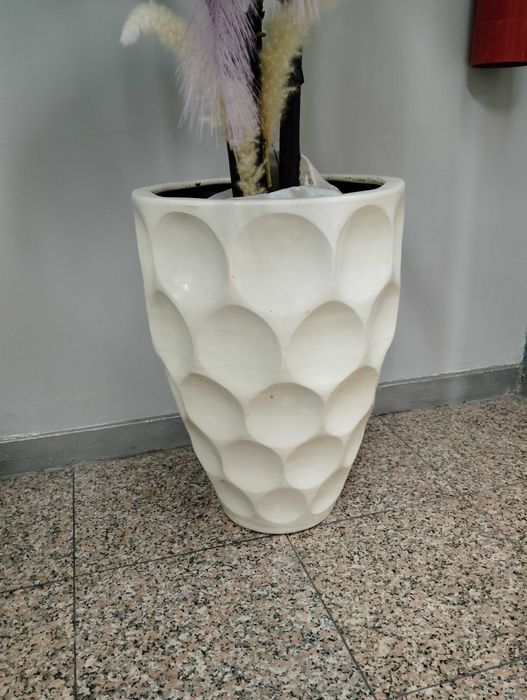 Árvore de decoração mais jarrão branco (conjunto)