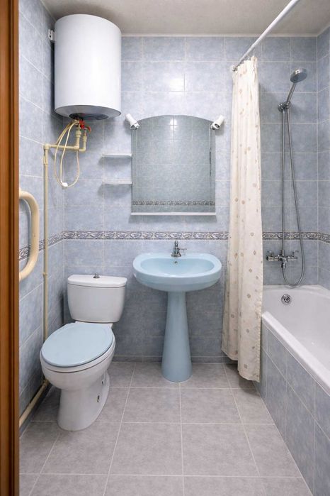 Поділ. (Південний вокзал). Квартира у Цегляному Будинку! Центр 3хв.