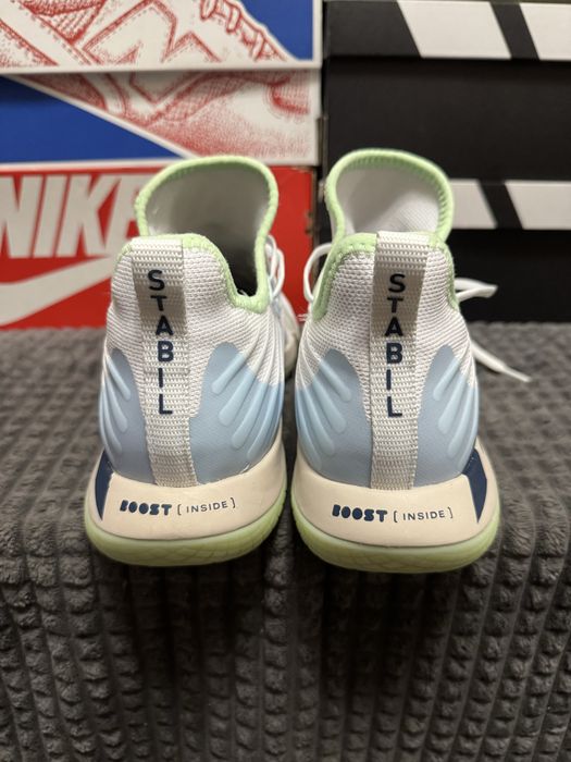 Волейбольні кросівки 44(28см) adidas Stabil Next Gen оригінал