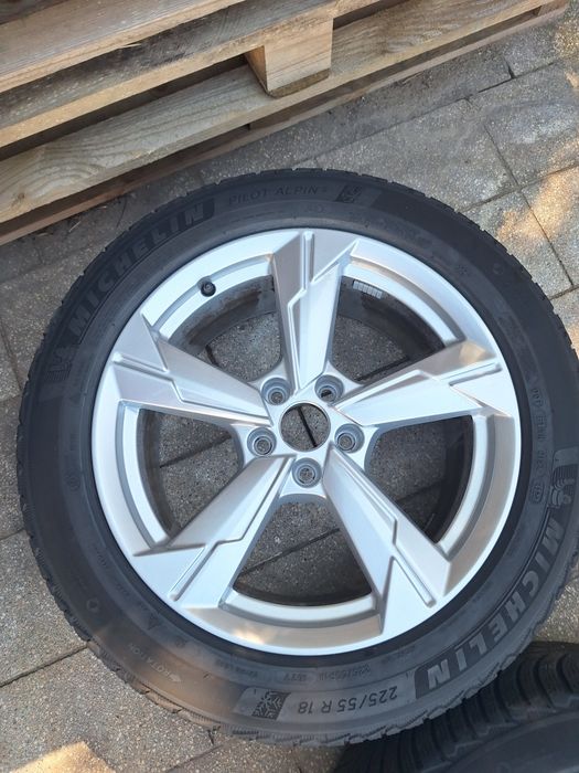 Koła zimowe Audi A6 C8 225 55 r18
