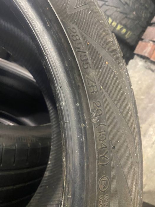 666 Разноширокие летние шины R20 255/40 285/35 Vredestein