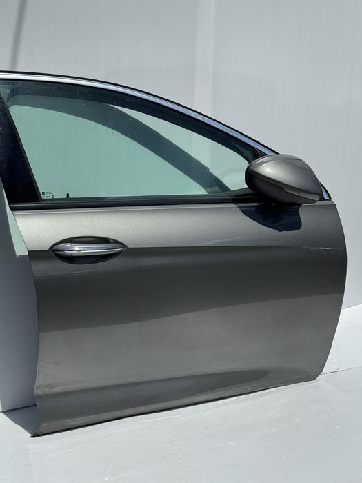 Opel Insignia b drzwi przod Z10A w kolor keyless