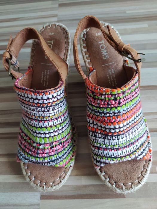 NOWE Espadryle sandały 35,5 Toms Monica Cherry Tomato