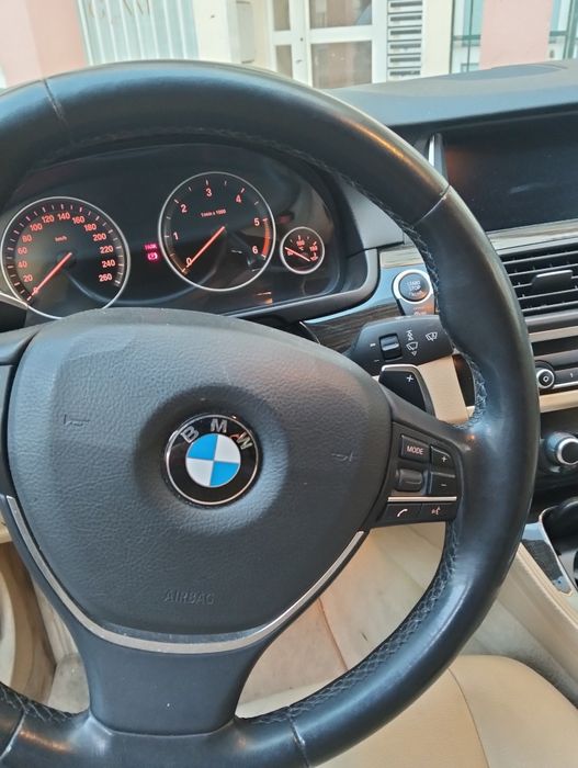 Vendo BMW 530d  2015