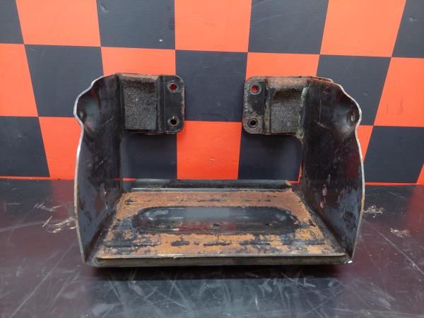 Base / caixa da bateria TOYOTA Dyna Chassis (KD_, LY_, _Y2_, _U3_, _U4