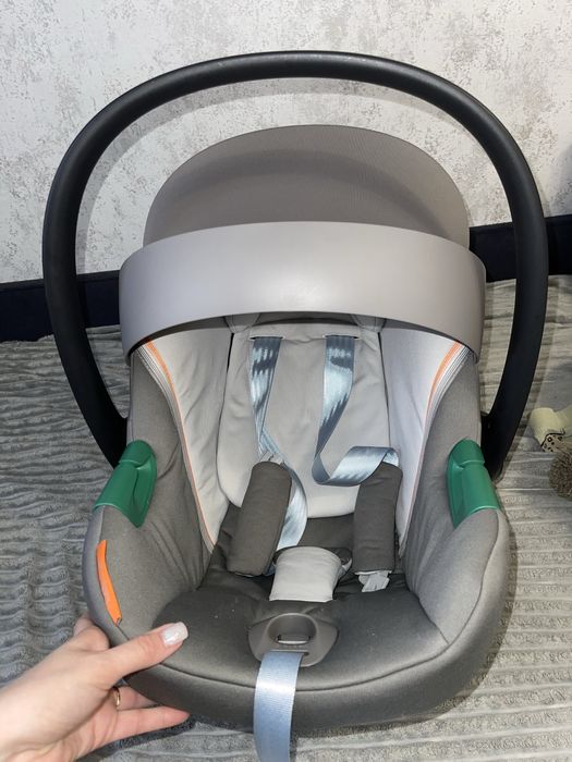 Автокрісло cybex  aton s2 i-size