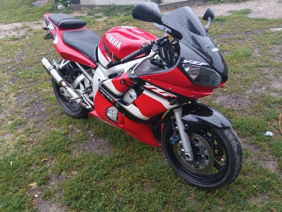Yamaha R6 rj03 2001r