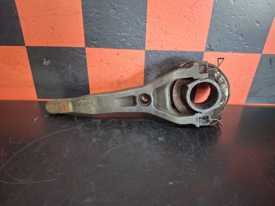 Garfo Embraiagem TOYOTA Dyna Chassis (KD_, LY_, _Y2_, _U3_, _U4)