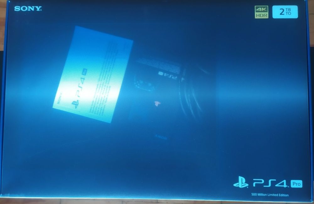 Playstation 4 pro versão 500 Million
