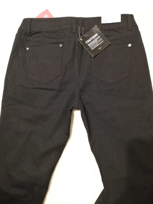 Spodnie damskie nowe czarne YES fason bootcut rozmiar 42