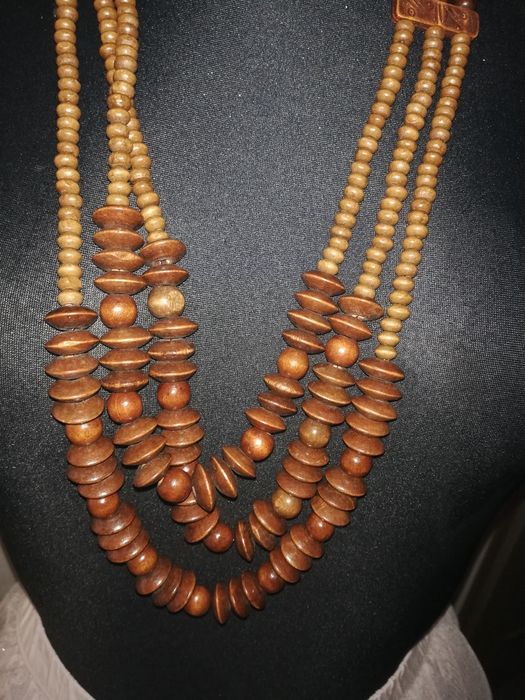 Zestaw kolczyki +naszyjnik