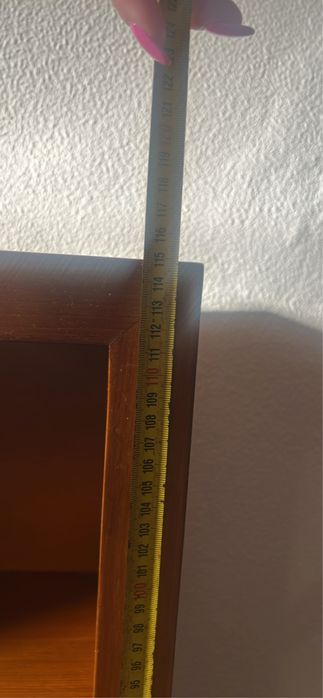 Estante em madeira
