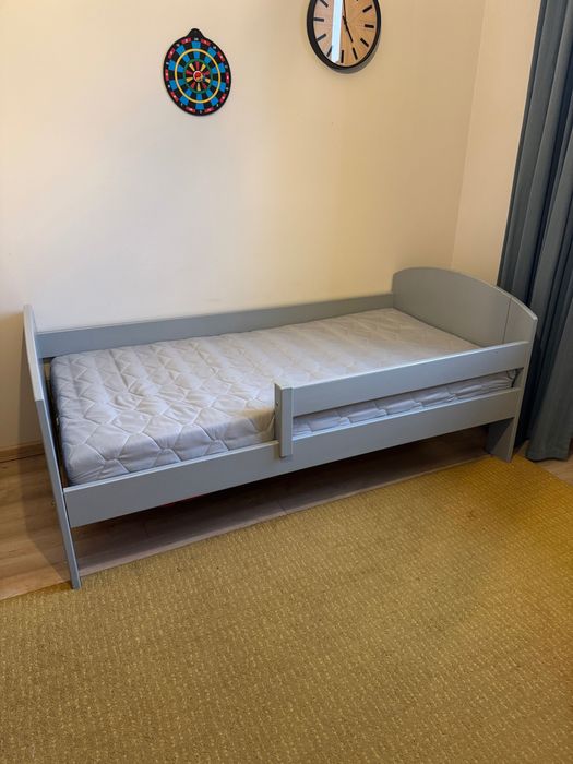 Łóżko dziecięce 86x165 z materacem